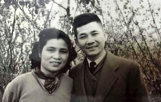 Nhà thơ Nguyễn Xuân Sanh qua đời ở tuổi 100
