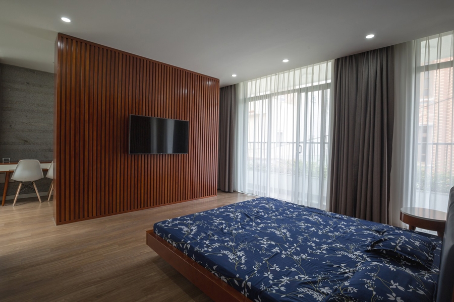 nha rem xanh 10 - Nh&agrave; phố tươi m&aacute;t với những bức r&egrave;m xanh