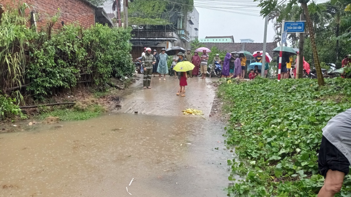 1 nguoi mat tich o phu yen sau bao so 12 hinh anh 2