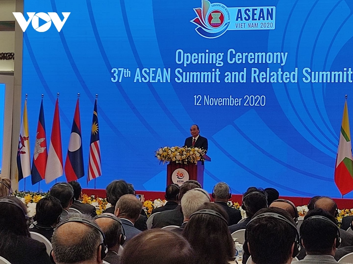 moving towards peaceful, stable, cohesive and united asean region picture 3