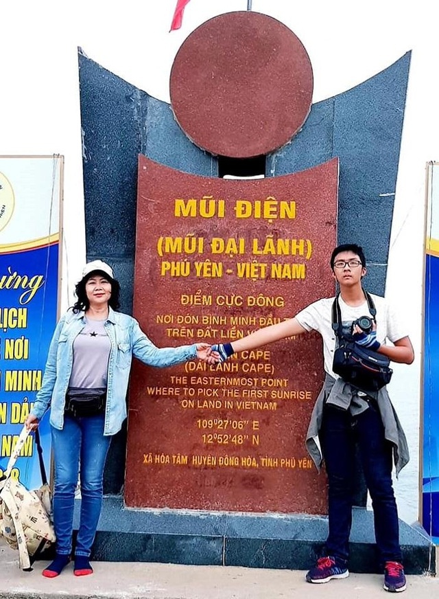 Chuyến đi cùng con trai khơi dậy lại đam mê “phượt” cháy bỏng của cô Vân.