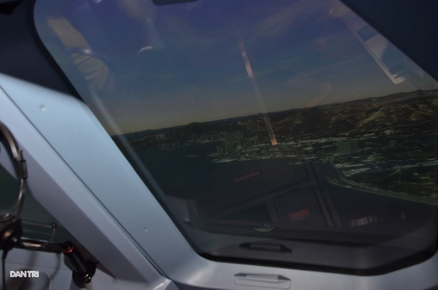 hcm city offers pilot training tour to visitors picture 6