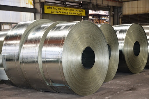hoa phat boosts export of galvanised steel products to europe picture 1