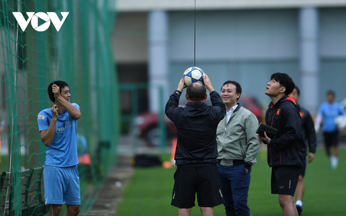 vietnam u22 squad get training camp underway in hanoi picture 3