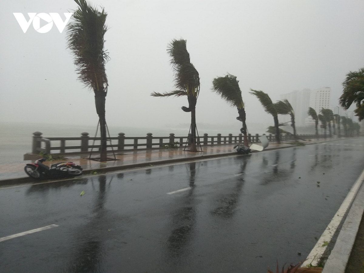 first photos show storm etau hitting south-central coastal areas picture 4