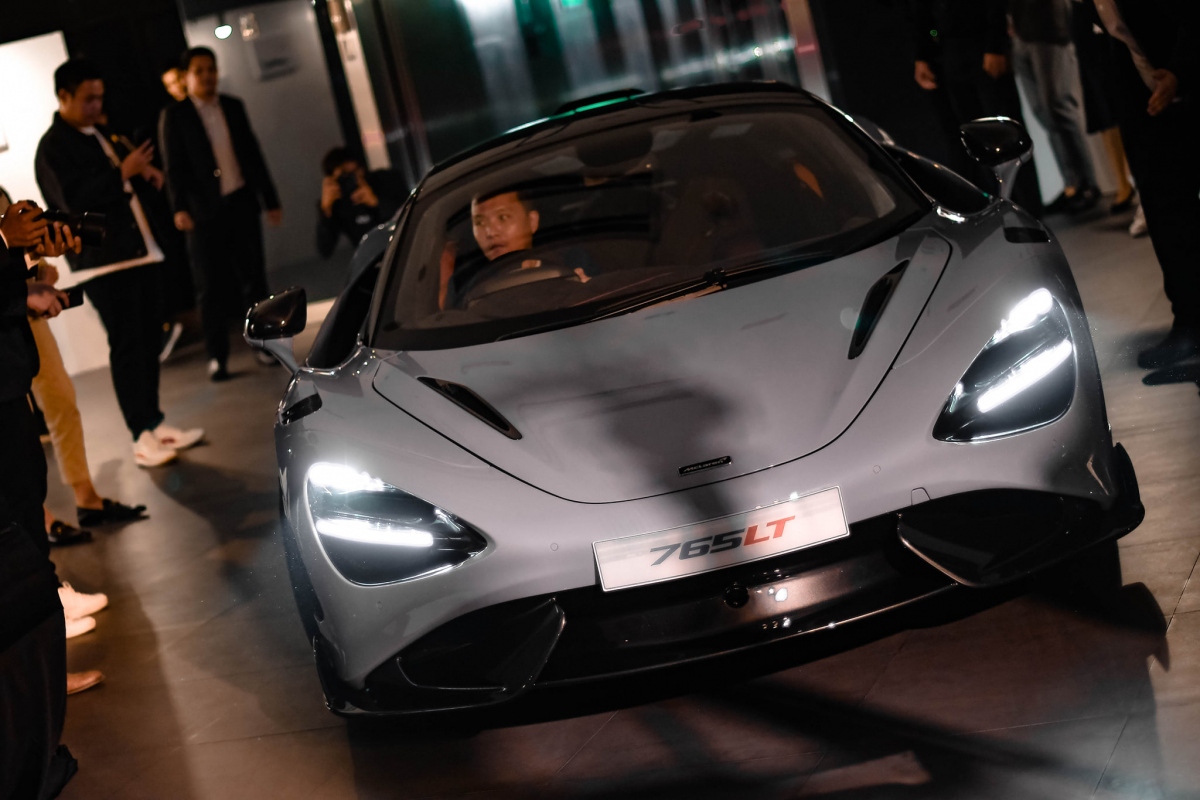 sieu xe mclaren 765lt dau tien dat chan den thai lan, gia gan 40 ty dong hinh anh 4