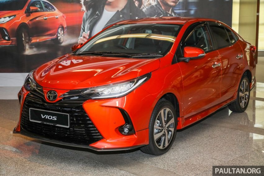 Chi tiết phiên bản thể thao GRS của Toyota Vios 2021 tại Việt Nam Hyundai  Accent không có cửa đấu