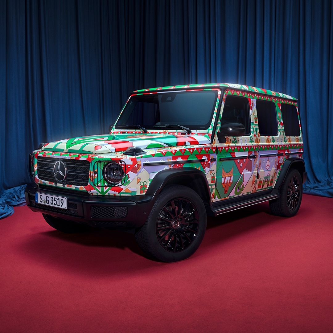 Mẫu G-Class phiên bản Giáng sinh.