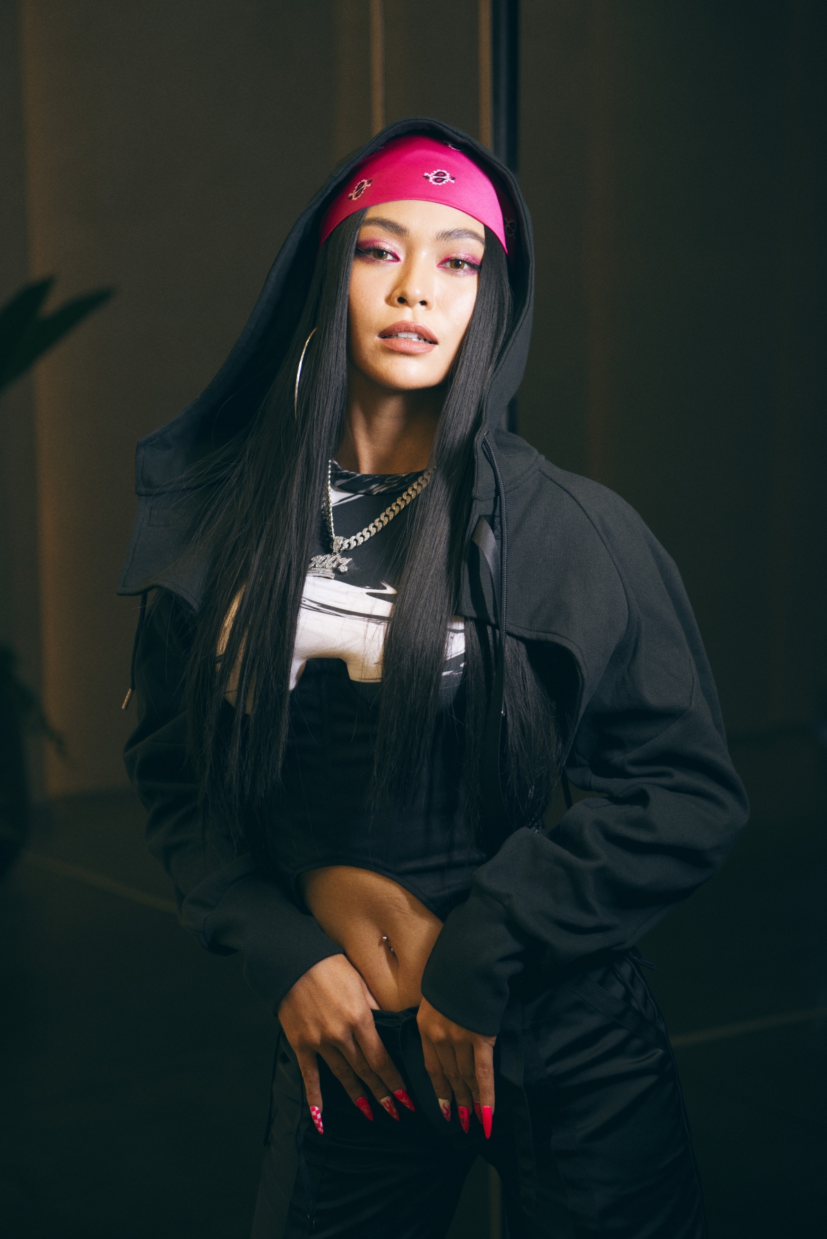 mau thuy ca tinh voi bo canh dam chat hip hop, casting nguoi mau cho viff hinh anh 1