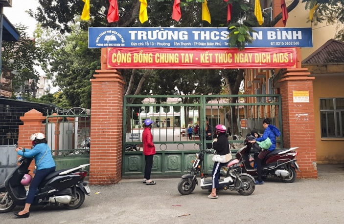 Trường Trung học sơ sở Tân Bình - nơi xảy ra sự việc phụ huynh hành hung học sinh trong lớp.