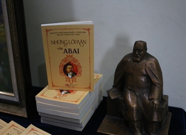 book by celerated kazakh author translated into vietnamese picture 1