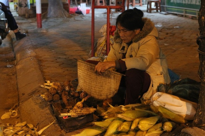 underprivileged residents work on cold nights picture 13