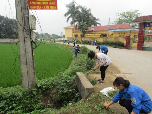 Lao động công ích ở trường học- Bạn nghĩ gì?