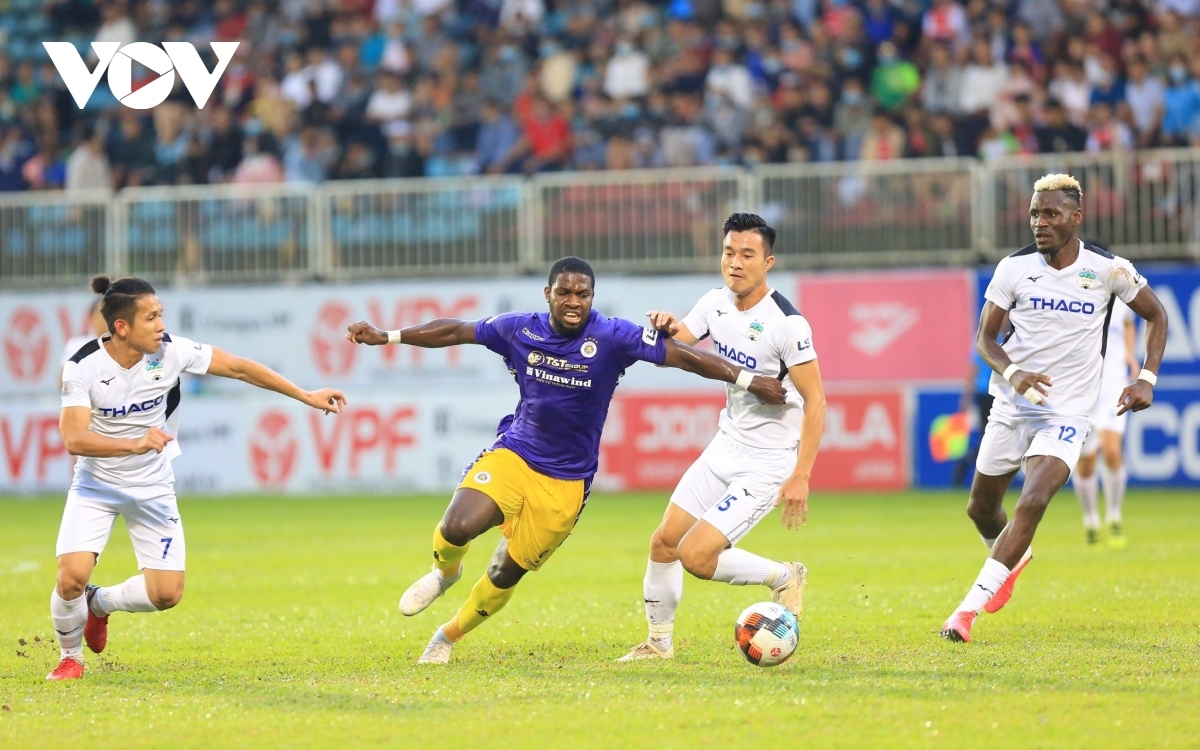 two vn football teams among most popular in asia picture 1