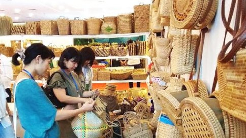 handicraft makers aim for us 5 billion in export by 2025 picture 1