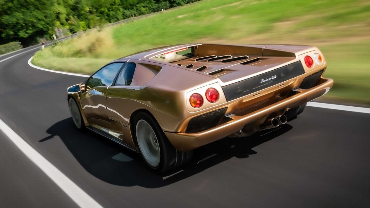 Cận cảnh Lamborghini Diablo phiên bản kỷ niệm sinh nhật lần thứ 30 
