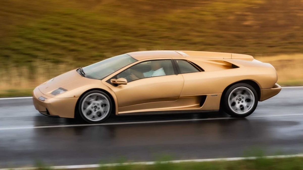 Cận cảnh Lamborghini Diablo phiên bản kỷ niệm sinh nhật lần thứ 30 