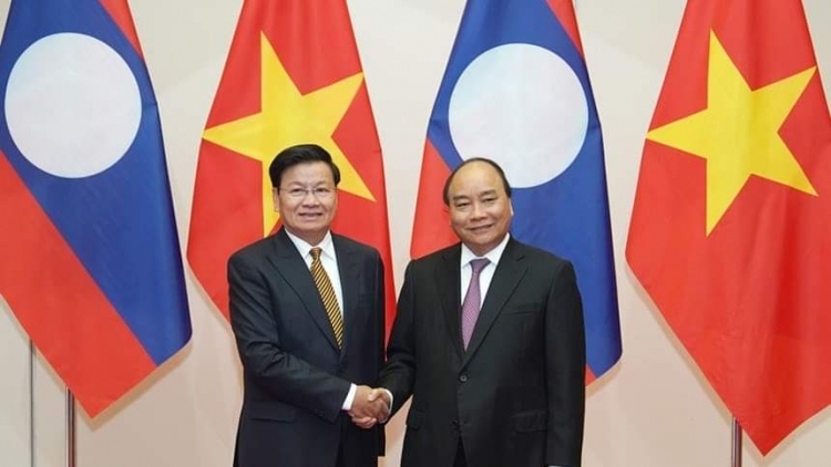 lao pm visits vietnam, co-chairs inter-governmental committee s 43rd session picture 1