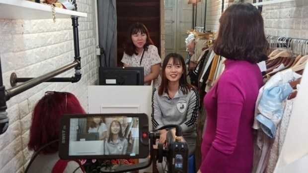 documentary on young migrant female workers wins prize at us film festival picture 1