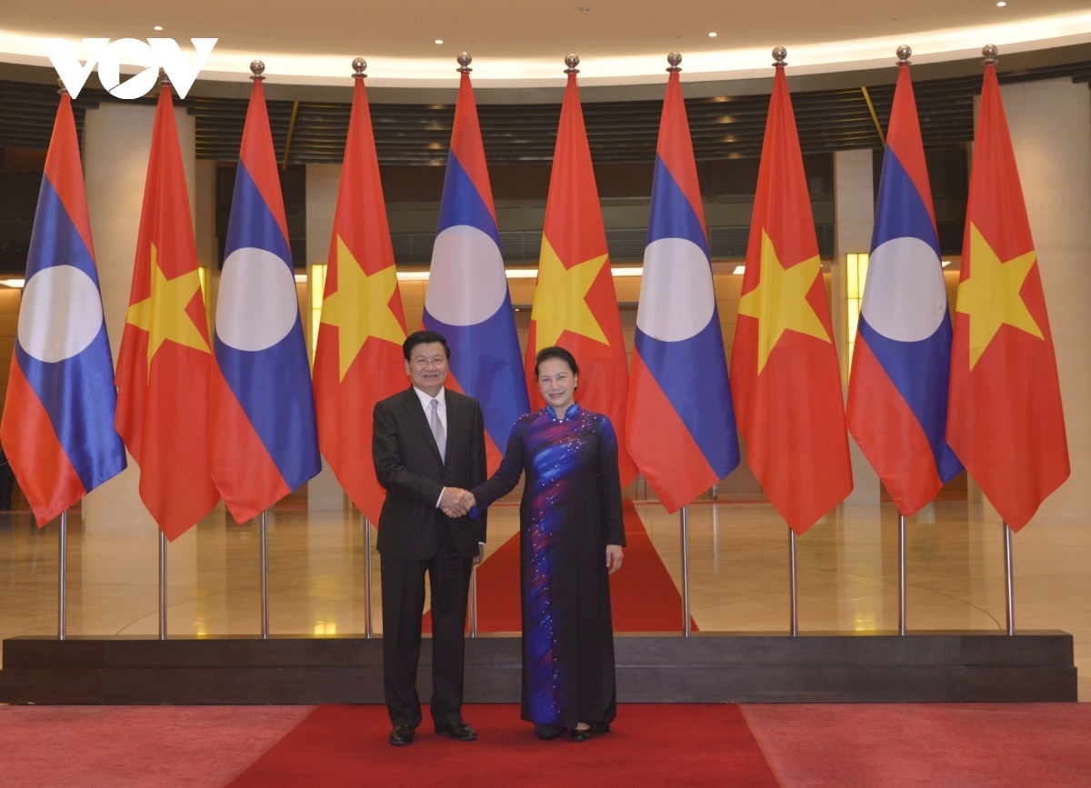 party, state and na leaders host visiting lao pm picture 2