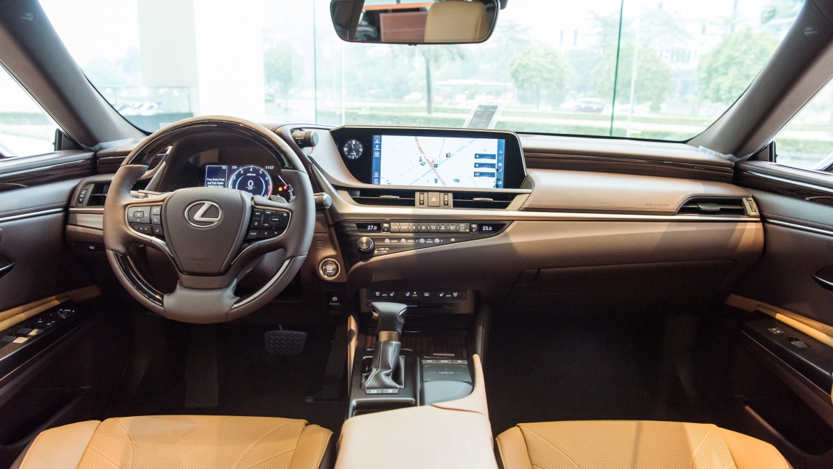 lexus es 2021 gia tu 2,54 ty dong thay doi nhung gi hinh anh 3