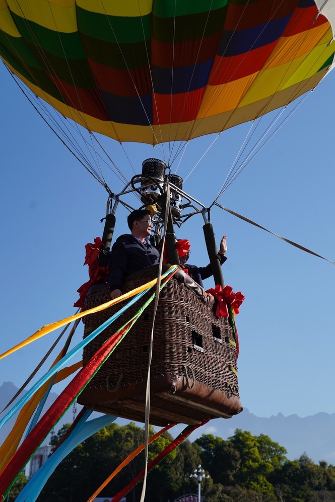 putaleng open paragliding competition 2020 opens in lai chau province picture 2