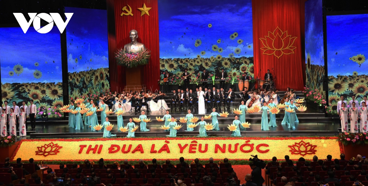 national patriotic emulation congress opens in hanoi picture 1