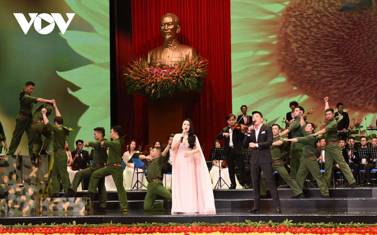 national patriotic emulation congress opens in hanoi picture 5