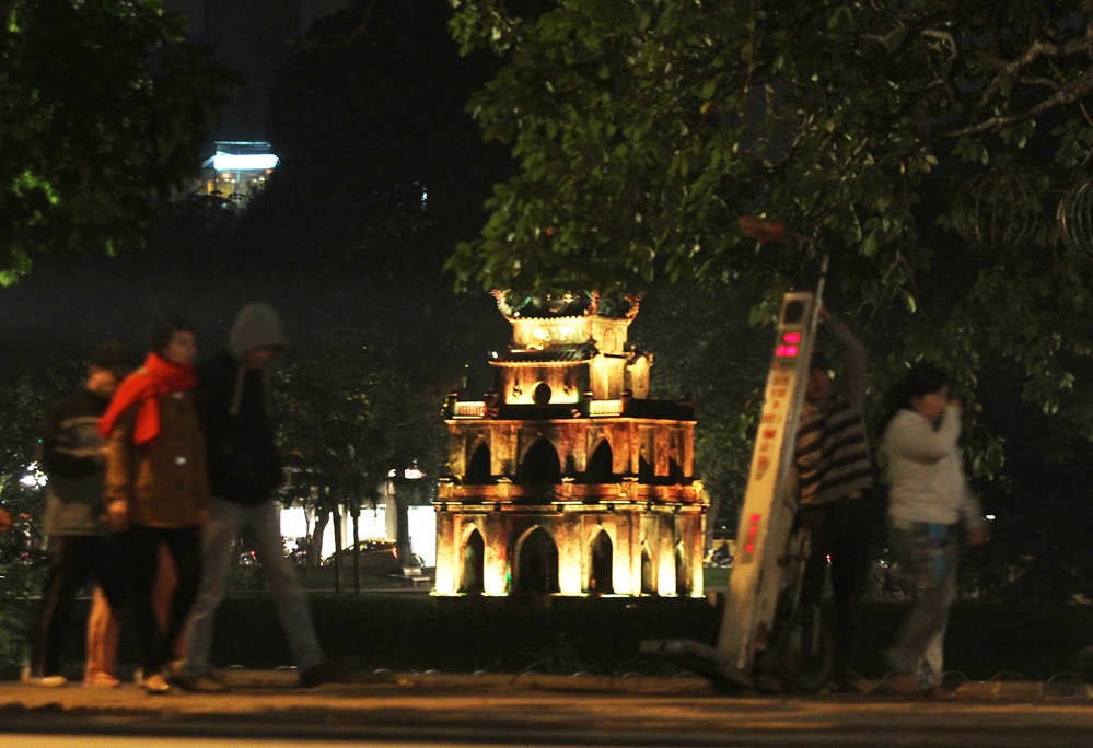 thoi tiet ngay 3 12 ha noi va mien bac ret ngot, co nang am vao buoi trua hinh anh 1