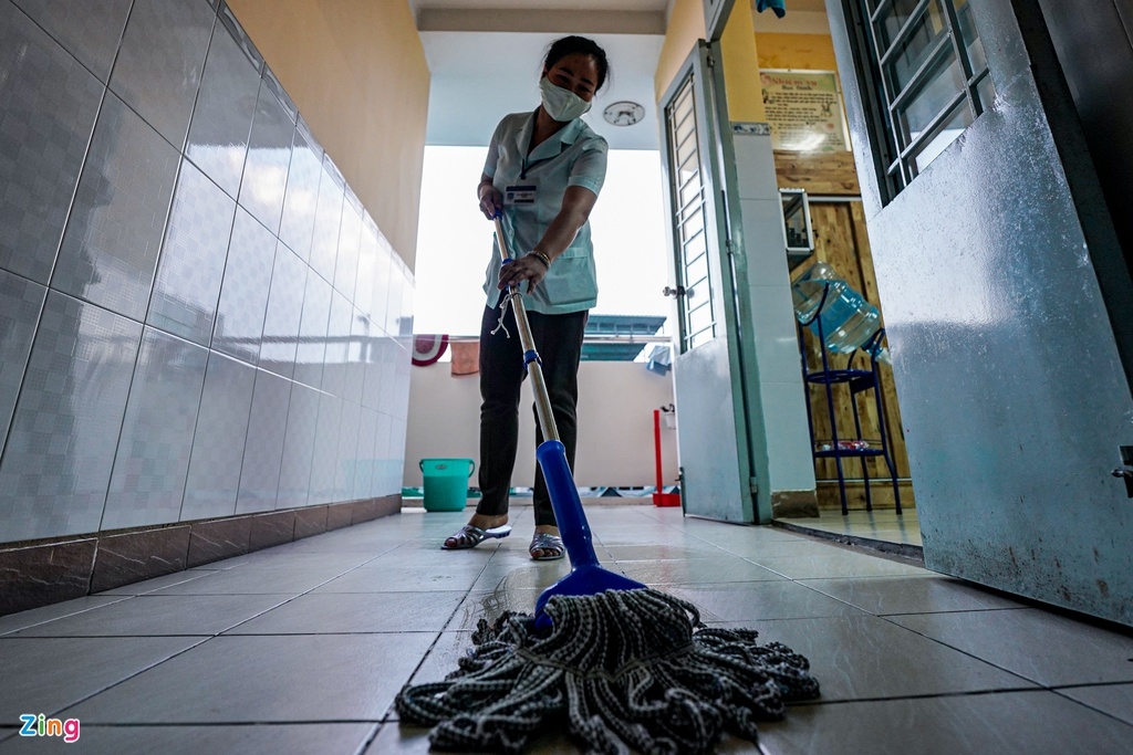 hcm city schools step up disinfection efforts amid covid-19 fears picture 5