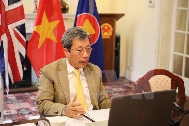 society of vietnamese intellectuals in uk set up picture 1