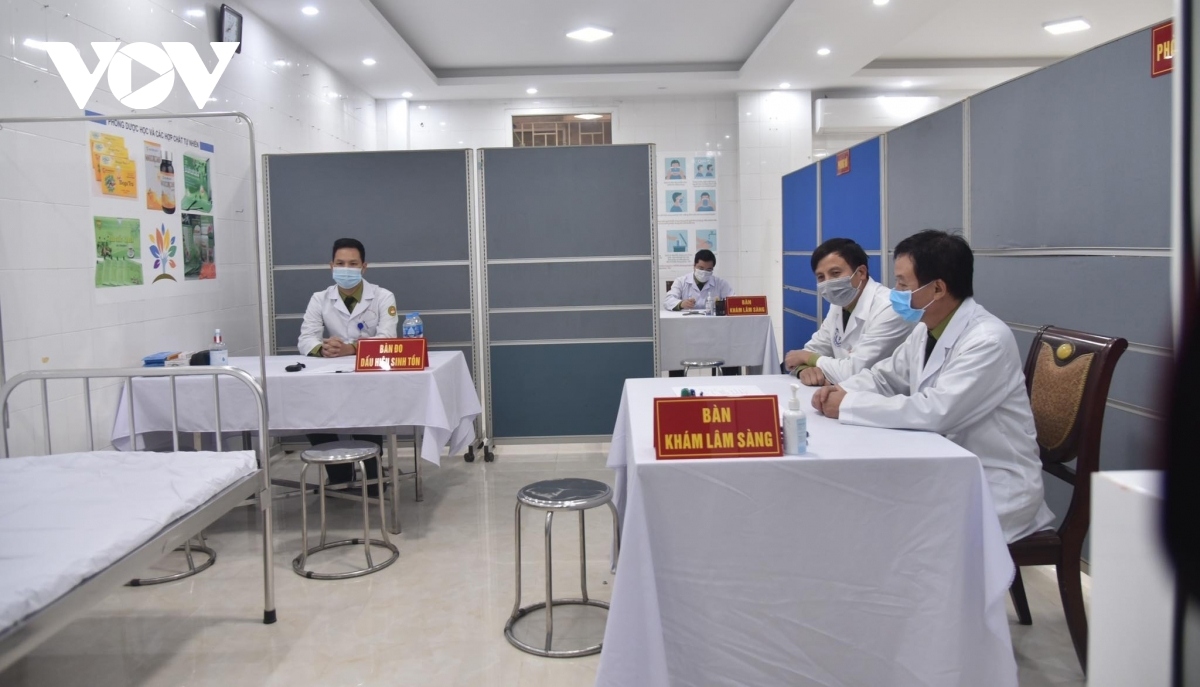 Additional 17 volunteers injected with Vietnamese COVID-19 vaccine