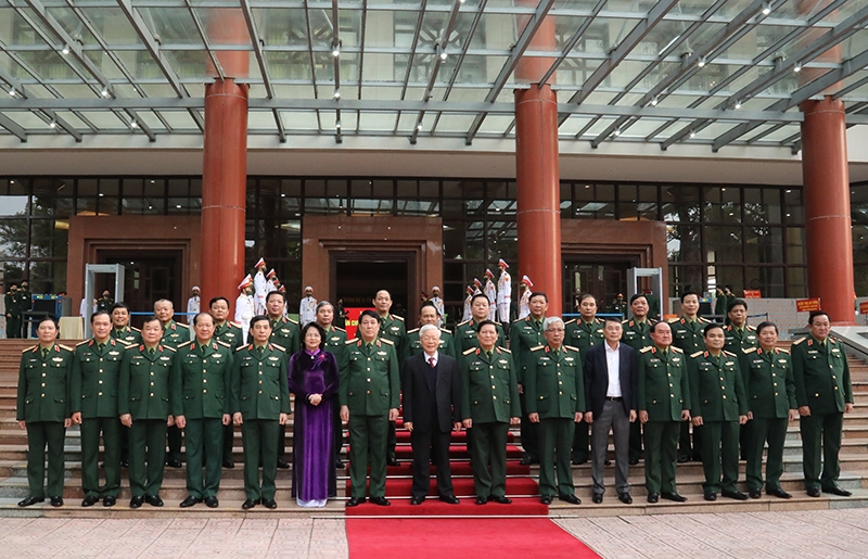 cham lo xay dung quan doi vung manh toan dien, dac biet la vung manh ve chinh tri hinh anh 2