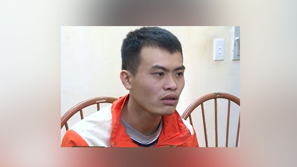 Đối tượng Chiến tại cơ quan công an