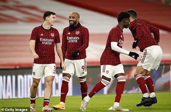 xhaka lập siêu phẩm đá phạt, arsenal bất ngờ đả bại chelsea 3-1 trong ngày lễ tặng quà hình ảnh 3 xhaka lap sieu pham da phat, arsenal bat ngo da bai chelsea 3-1 trong ngay le tang qua hinh anh 3