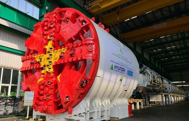 hanoi first tunnel boring machine for metro line construction installed picture 1