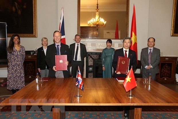 british pm s trade envoy ukvfta ushers in a bright future for uk-vietnam ties picture 1
