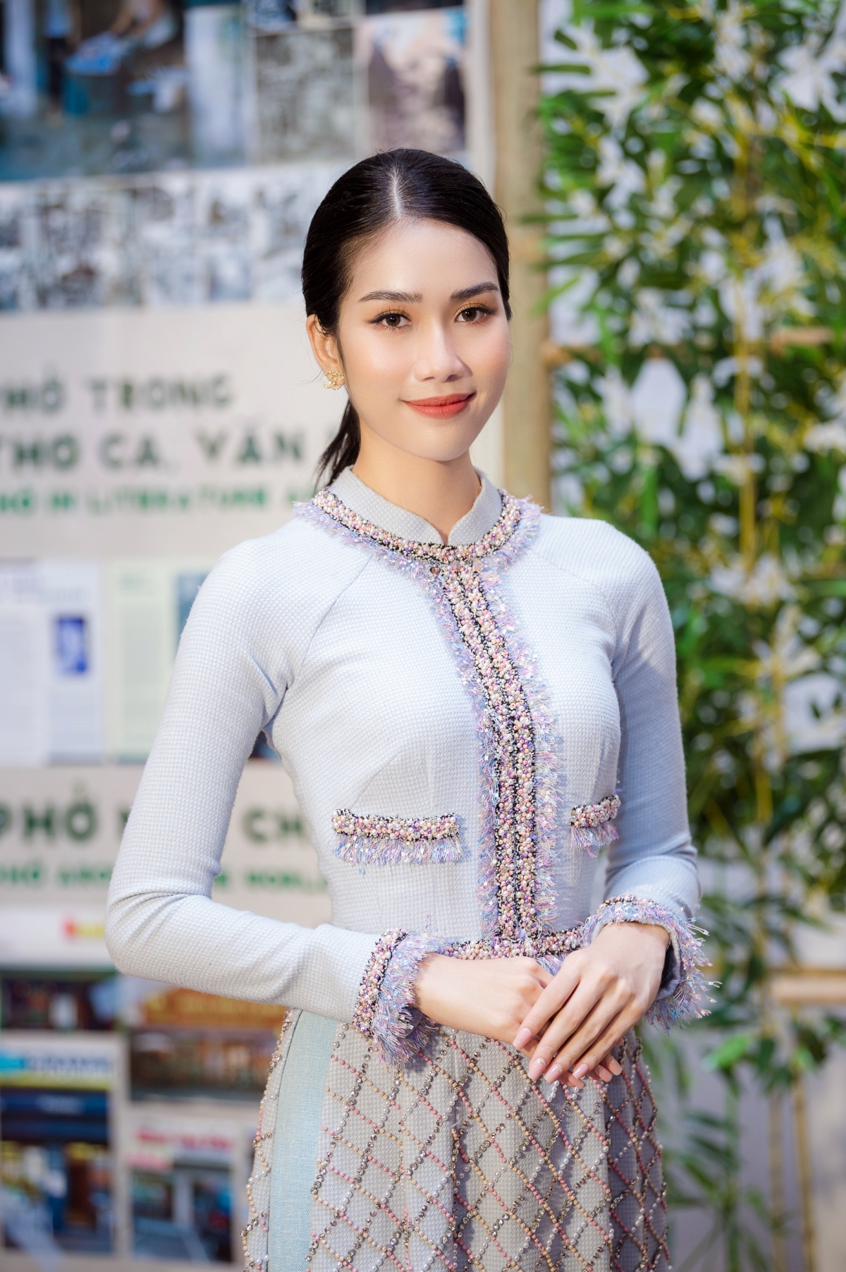 Á hậu phương anh trở thành mc song ngữ anh - pháp trước chính khách quốc tế hình ảnh 10 A hau phuong anh tro thanh mc song ngu anh - phap truoc chinh khach quoc te hinh anh 10