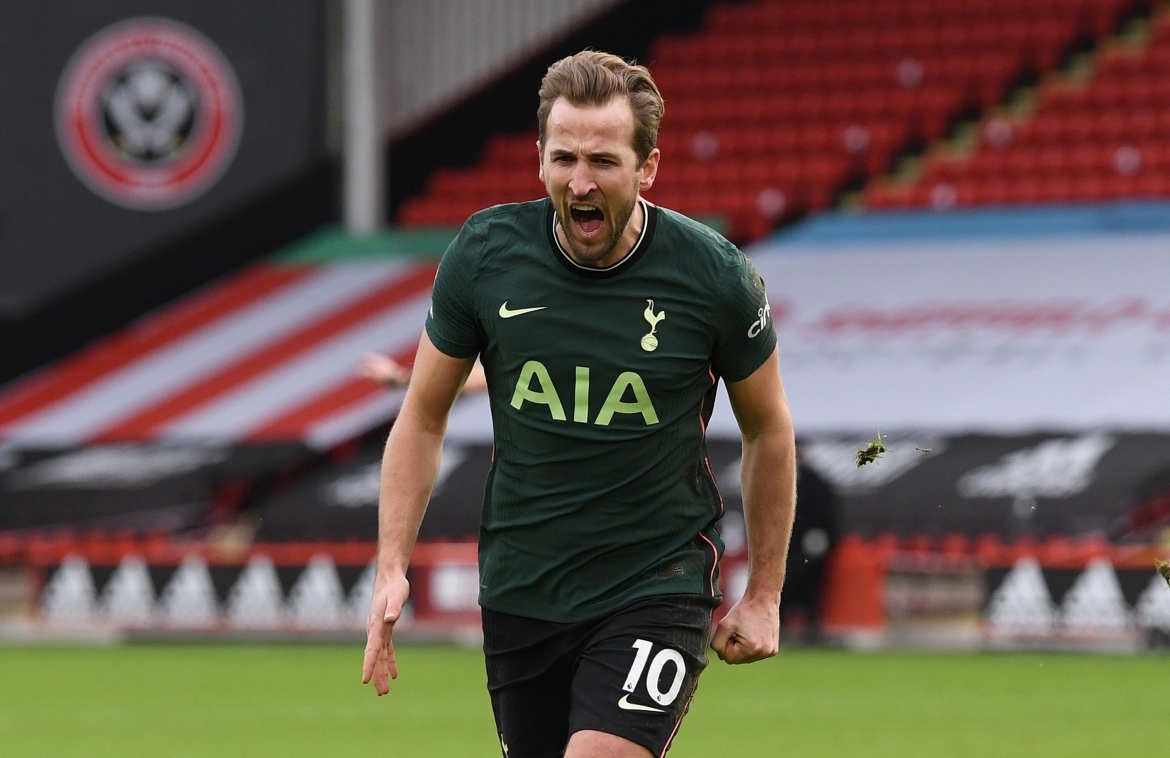 Doi hinh hay nhat vong 19 premier league luke shaw khien mu mat mat hinh anh 11