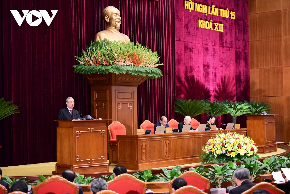 party central committee convenes 15th plenum picture 4