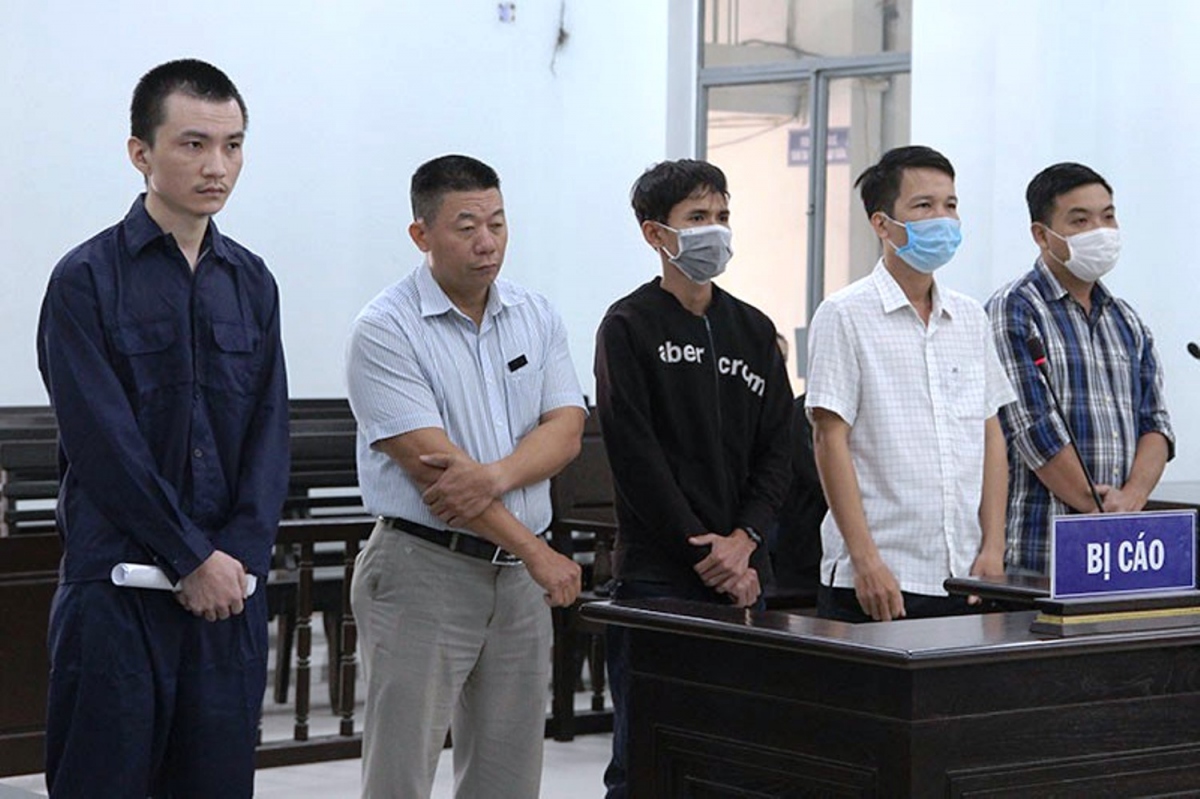 5 bị cáo tại phiên tòa