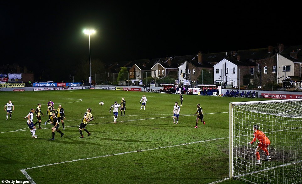 tien dao brazil lap hat-trick, tottenham dai thang 5 sao tai fa cup hinh anh 7