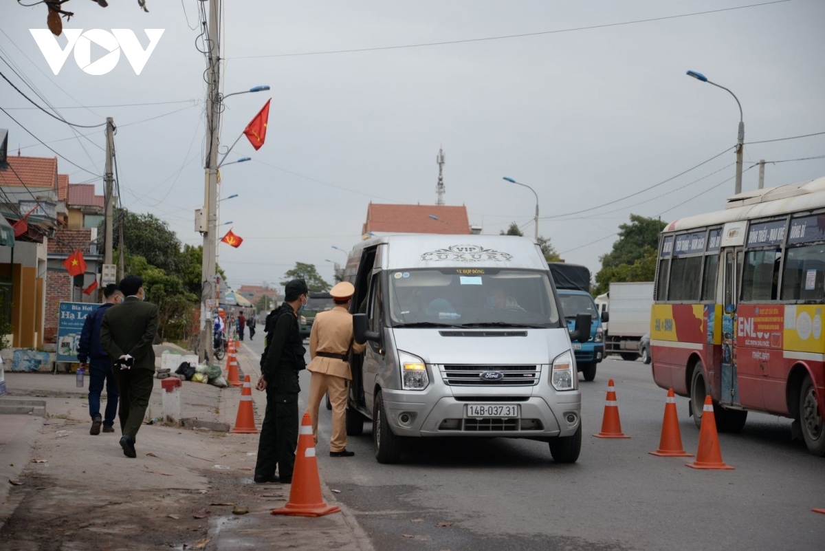 quang ninh suspends public transport after community case detected picture 1 quang ninh suspends public transport after community case detected picture 1