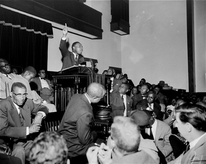 những hình ảnh đáng nhớ trong cuộc đời nhà hoạt động nhân quyền luther king hình ảnh 1 nhung hinh anh dang nho trong cuoc doi nha hoat dong nhan quyen luther king hinh anh 1
