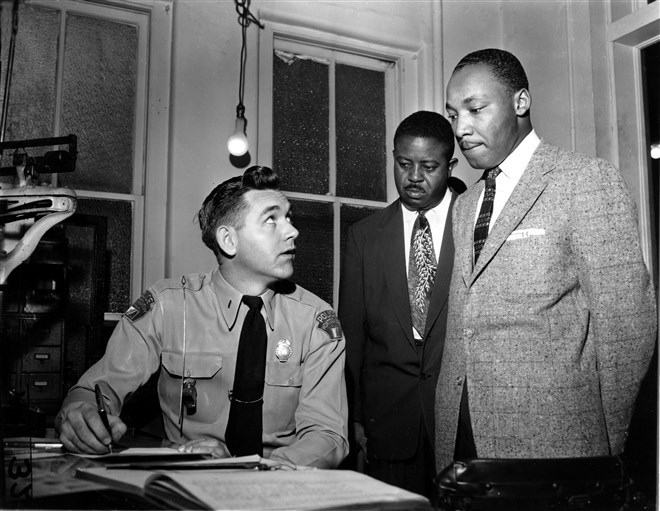 những hình ảnh đáng nhớ trong cuộc đời nhà hoạt động nhân quyền luther king hình ảnh 2 nhung hinh anh dang nho trong cuoc doi nha hoat dong nhan quyen luther king hinh anh 2