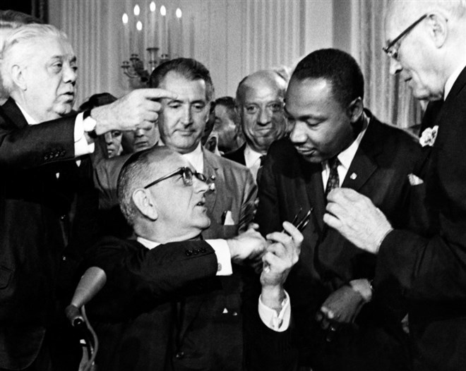 những hình ảnh đáng nhớ trong cuộc đời nhà hoạt động nhân quyền luther king hình ảnh 14 nhung hinh anh dang nho trong cuoc doi nha hoat dong nhan quyen luther king hinh anh 14