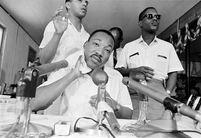 những hình ảnh đáng nhớ trong cuộc đời nhà hoạt động nhân quyền luther king hình ảnh 13 nhung hinh anh dang nho trong cuoc doi nha hoat dong nhan quyen luther king hinh anh 13