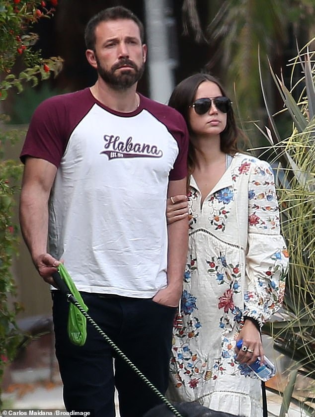 tai tu ben affleck met moi, tieu tuy sau khi chia tay tinh tre hinh anh 7