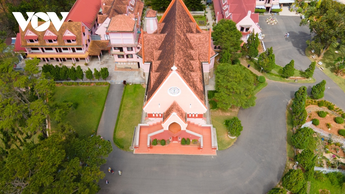 visiting old pink catholic church in da lat city picture 7