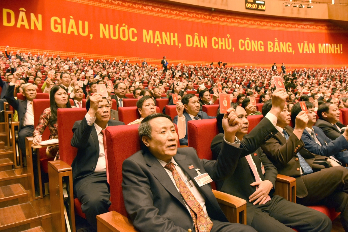 Lựa chọn những người thật sự xứng đáng trong những người xứng đáng